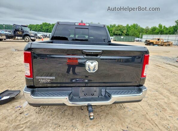 1C6RREFG6NN325705 2022 RAM 1500 Black Widok z tyłu