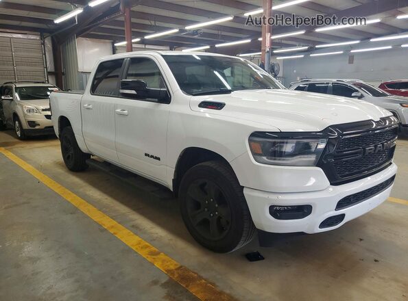 1C6RREFM3NN452790 2022 RAM 1500 White Передня права чверть