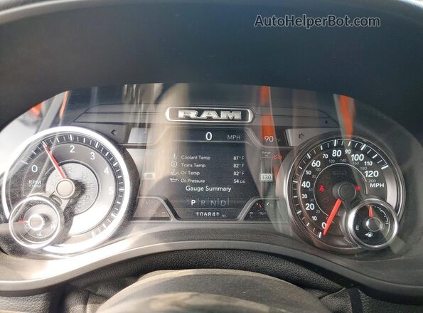1C6RREFT1KN851880 2019 RAM 1500 White Սարքավորումների վահանակի տեսք