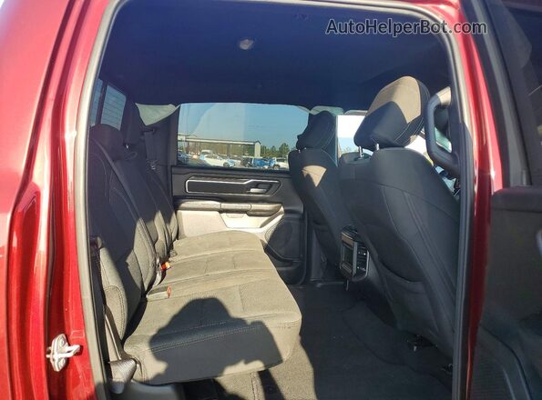 1C6RREFT2KN706427 2019 RAM 1500 Бордовый Вид задних сидений