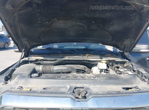 1C6RREFT2KN828902 2019 RAM 1500 Gray Vista trasera