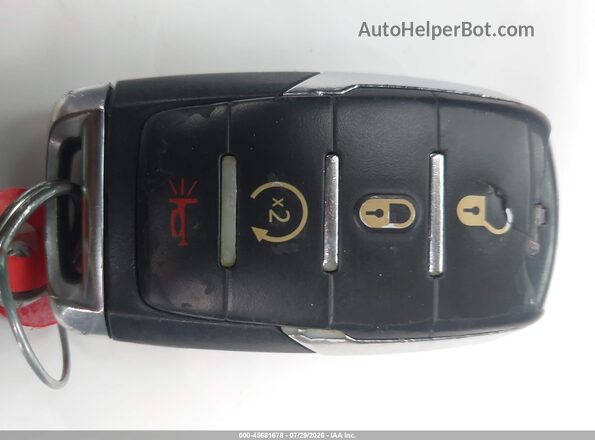 1C6RREFT2LN185775 2020 RAM 1500 Gray Dashboard view