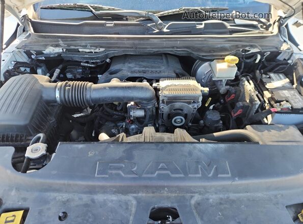 1C6RREFT2MN647592 2021 RAM 1500 White Սալոնի հետևի տեսք
