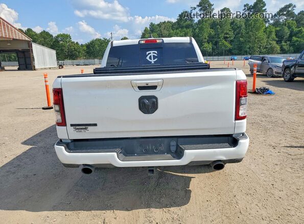 1C6RREFT2NN431680 2022 RAM 1500 White უკანა ხედი