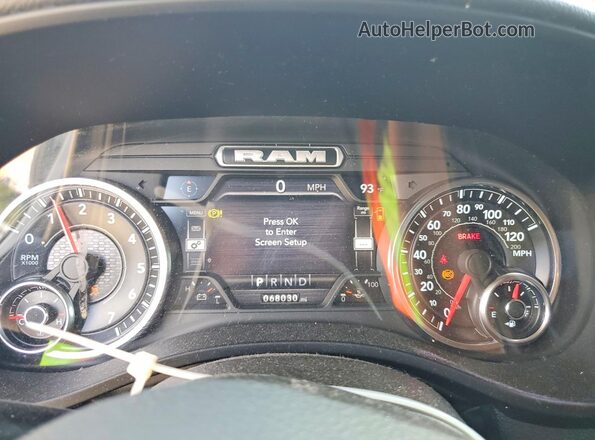 1C6RREFT2NN431680 2022 RAM 1500 White ხელსაწყოთა პანელის ხედი