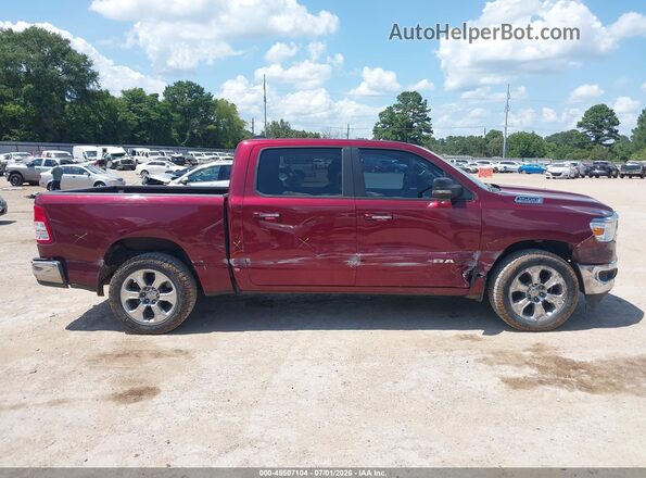 1C6RREFT3LN312002 2020 RAM 1500 Burgundy Rear interior view