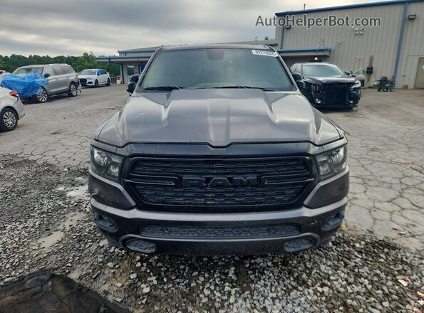 1C6RREFT3NN120002 2022 RAM 1500 Серый Вид спереди
