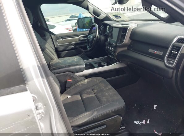 1C6RREFT4LN361340 2020 RAM 1500 Gray Vista interior delantera