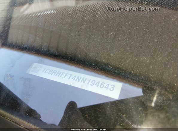 1C6RREFT4NN194643 2022 RAM 1500 Black Engine compartment view