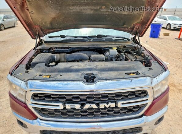 1C6RREFT4PN608295 2023 RAM 1500 Burgundy Vista interior trasera