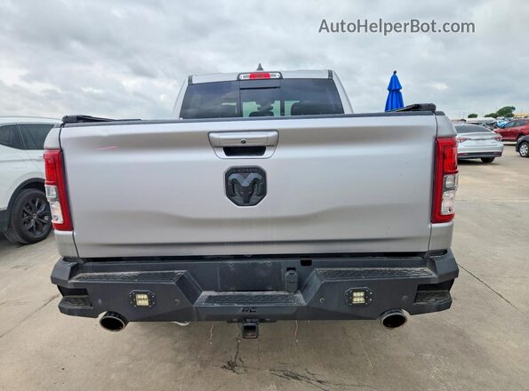 1C6RREFT6LN121691 2020 RAM 1500 Серебряный Вид сзади