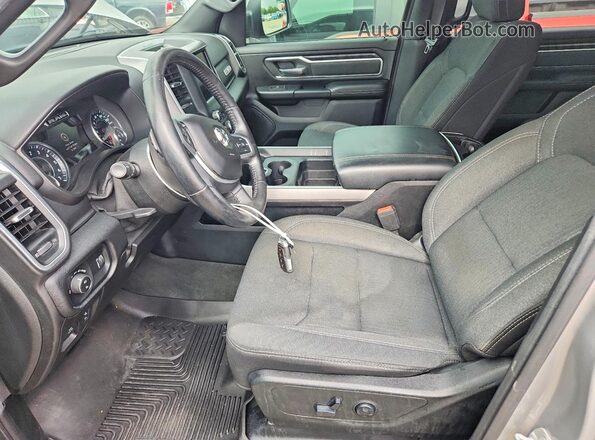 1C6RREFT6LN121691 2020 RAM 1500 Серебряный Вид салона спереди