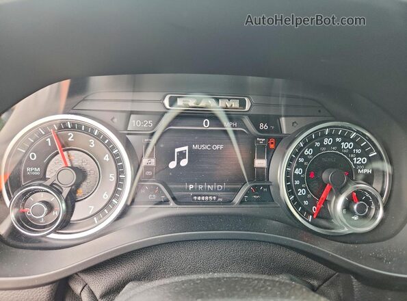 1C6RREFT6LN121691 2020 RAM 1500 Серебряный Вид щитка приборов