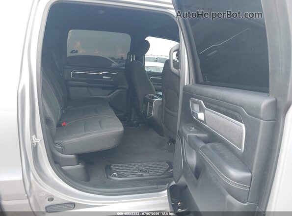 1C6RREFT7LN180197 2020 RAM 1500 Gray Vista de la etiqueta del VIN