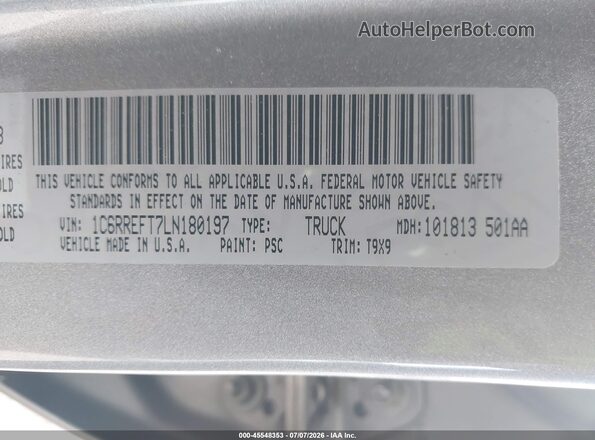1C6RREFT7LN180197 2020 RAM 1500 Gray Vista del compartimento del motor