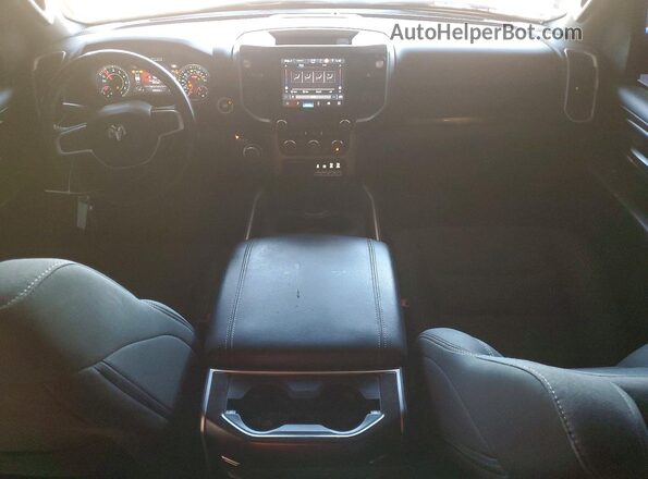 1C6RREFT7NN143086 2022 RAM 1500 Black Vista del salpicadero