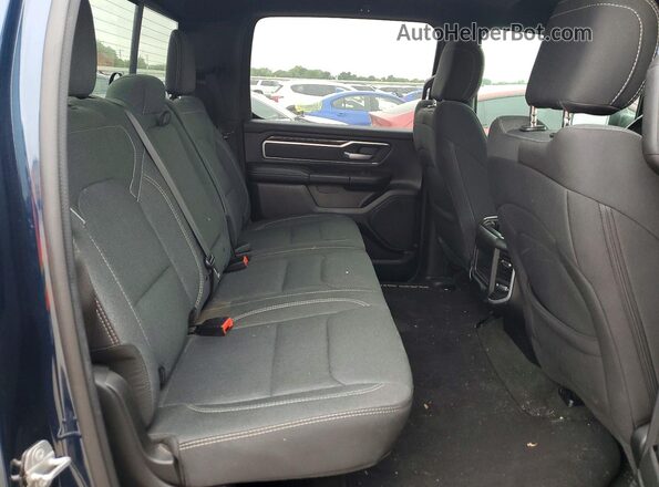 1C6RREFT8LN238396 2020 RAM 1500 Синий Вид задних сидений