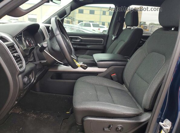1C6RREFT8LN238396 2020 RAM 1500 Синий Вид салона спереди