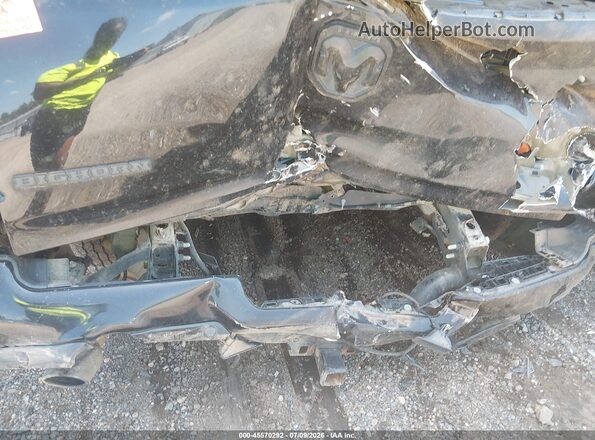 1C6RREFT8NN259915 2022 RAM 1500 Black Widok z przodu