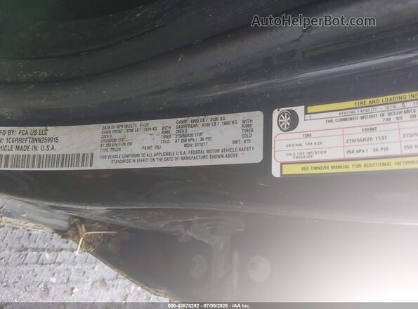 1C6RREFT8NN259915 2022 RAM 1500 Black Widok komory silnika