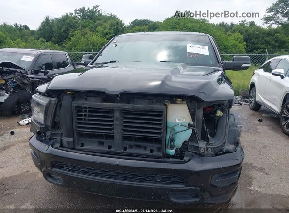 1C6RREFT9KN535580 2019 RAM 1500 Черный Вид задней части салона