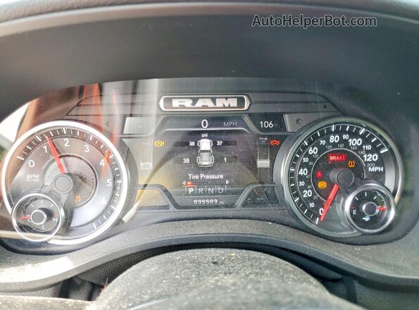 1C6RREFT9NN124538 2022 RAM 1500 Black Vista del cuadro de instrumentos