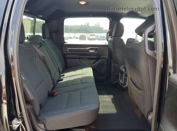 1C6RREFT9NN124538 2022 RAM 1500 Black Vista de los asientos traseros