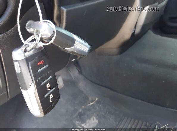 1C6RREFT9PN559756 2023 RAM 1500 Белый Вид панели приборов