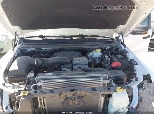 1C6RREFT9PN559756 2023 RAM 1500 Белый Вид сзади