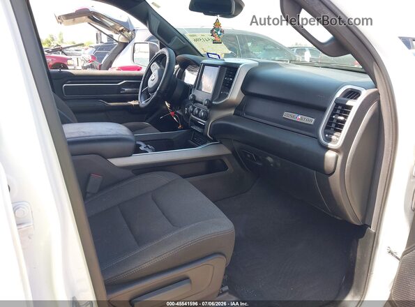 1C6RREFTXKN705915 2019 RAM 1500 White Սալոնի դիմացի տեսք