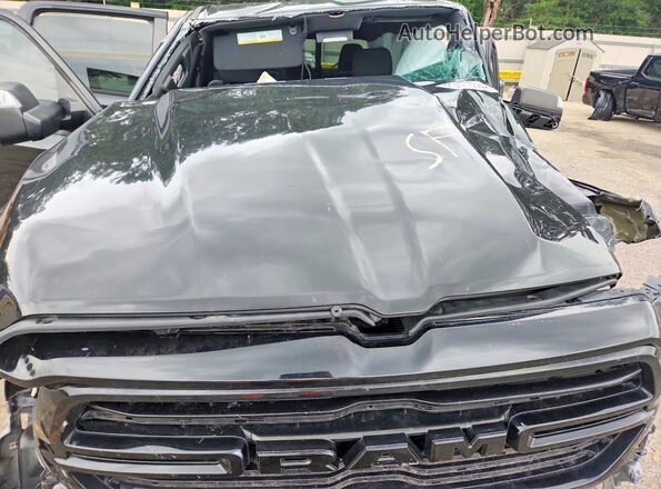 1C6RREFTXLN124237 2020 RAM 1500 Black Widok wnętrza z tyłu