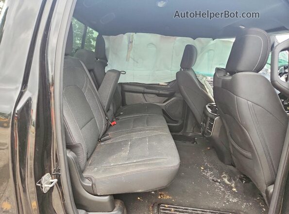 1C6RREFTXLN124237 2020 RAM 1500 Black Widok tylnych siedzeń