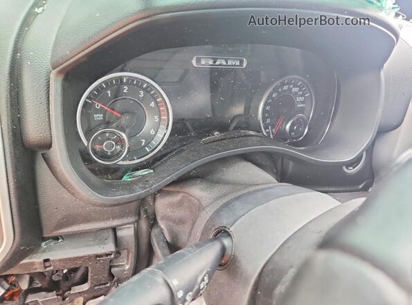 1C6RREFTXLN124237 2020 RAM 1500 Black Widok zestawu wskaźników