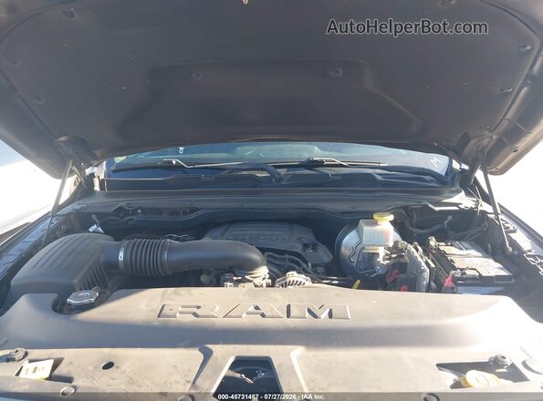 1C6RREGT6KN558247 2019 RAM 1500 Black Հետևի տեսք