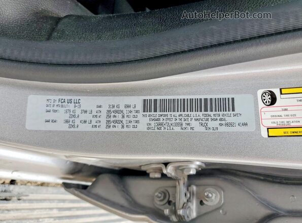 1C6RREHT2LN133558 2020 RAM 1500 Silver Շարժիչի բաժամունքի տեսք