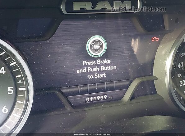 1C6RREJT1RN205790 2024 RAM 1500 Black სალონის 360-გრადუსიანი ხედი