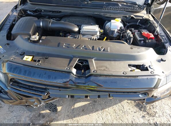 1C6RREJT1RN205790 2024 RAM 1500 Black უკანა ხედი