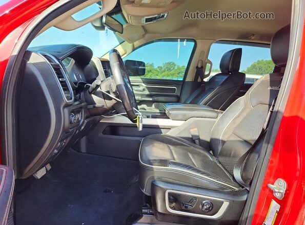 1C6RREJT3KN596267 2019 RAM 1500 Red Vista interior delantera
