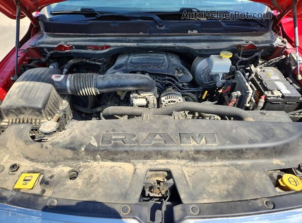 1C6RREJT3KN596267 2019 RAM 1500 Red Vista interior trasera
