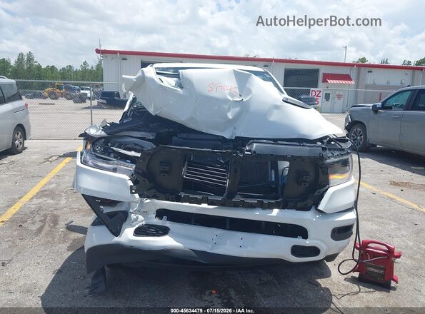 1C6RREJT4MN533262 2021 RAM 1500 White Widok z przodu