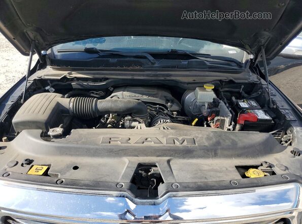 1C6RREJT8KN615976 2019 RAM 1500 Черный Вид задней части салона