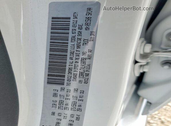 1C6RREJTXLN160792 2020 RAM 1500 White Շարժիչի բաժամունքի տեսք