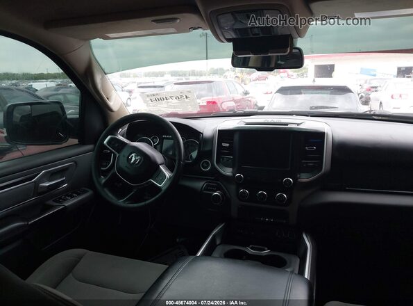 1C6RREMTXKN655830 2019 RAM 1500 White 