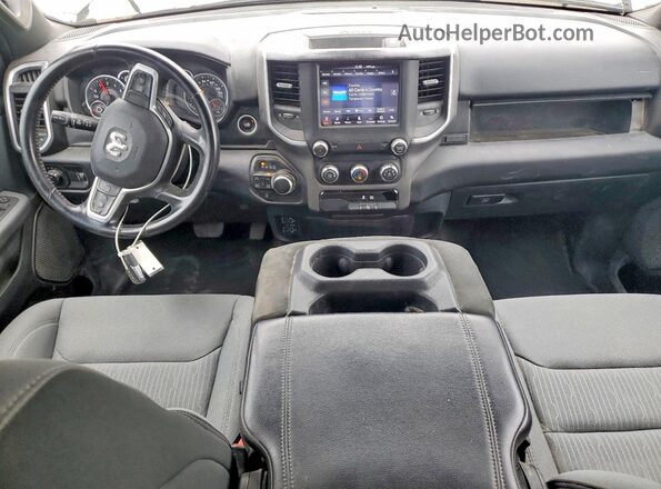 1C6RRFBG6MN557604 2021 RAM 1500 Gray Առջևի վահանակի տեսք