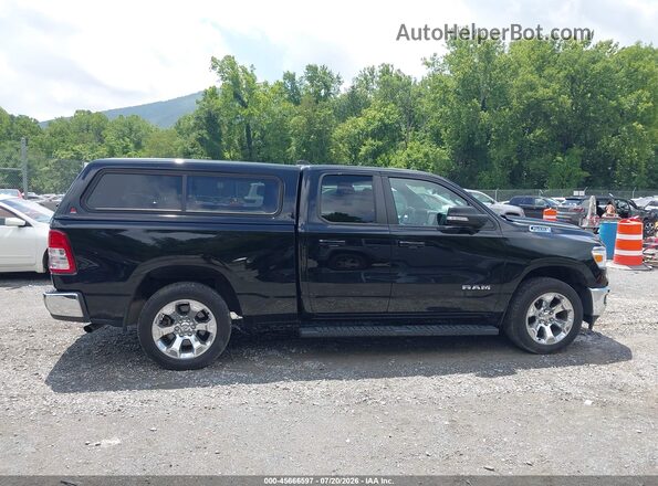 1C6RRFBG6NN258891 2022 RAM 1500 Black Вид задньої частини салону