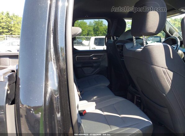 1C6RRFBG7MN556137 2021 RAM 1500 Black Widok naklejki z numerem VIN