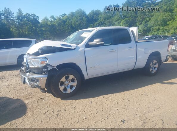 1C6RRFBG8MN733035 2021 RAM 1500 Белый Передняя левая четверть