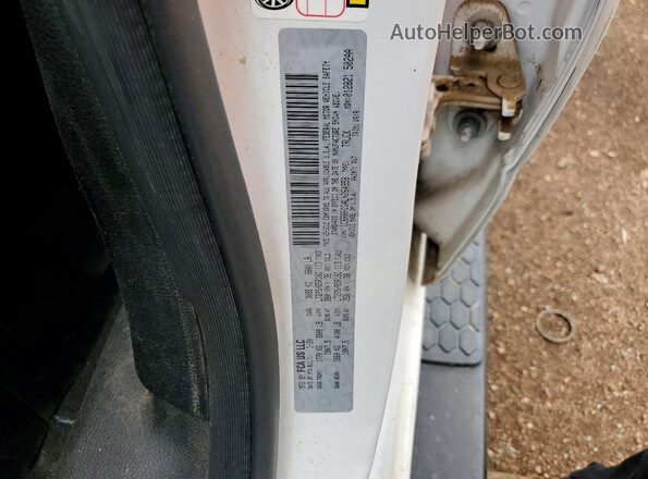 1C6RRFCG4LN264958 2020 RAM 1500 White Вид підкапотного простору