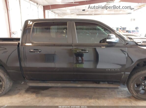 1C6RRFFG0KN790014 2019 RAM 1500 Black Սալոնի հետևի տեսք