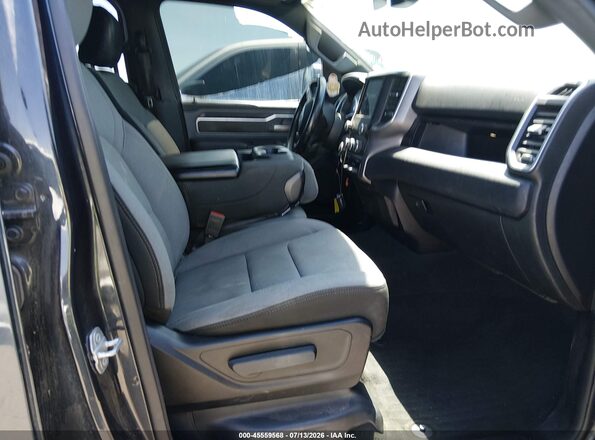 1C6RRFFG0MN623770 2021 RAM 1500 Black Vista interior delantera